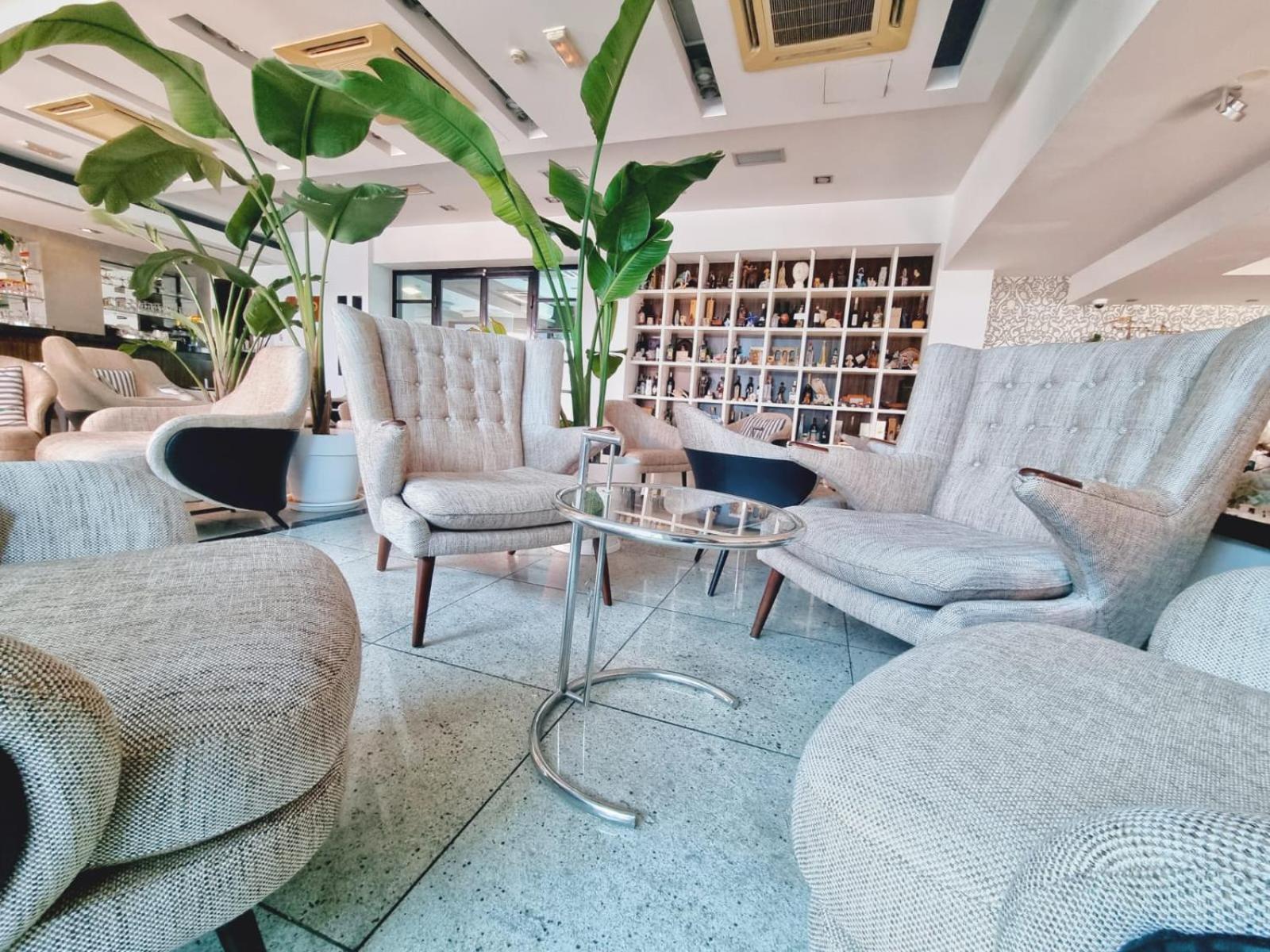 Hotel Jona Podstrana Dış mekan fotoğraf