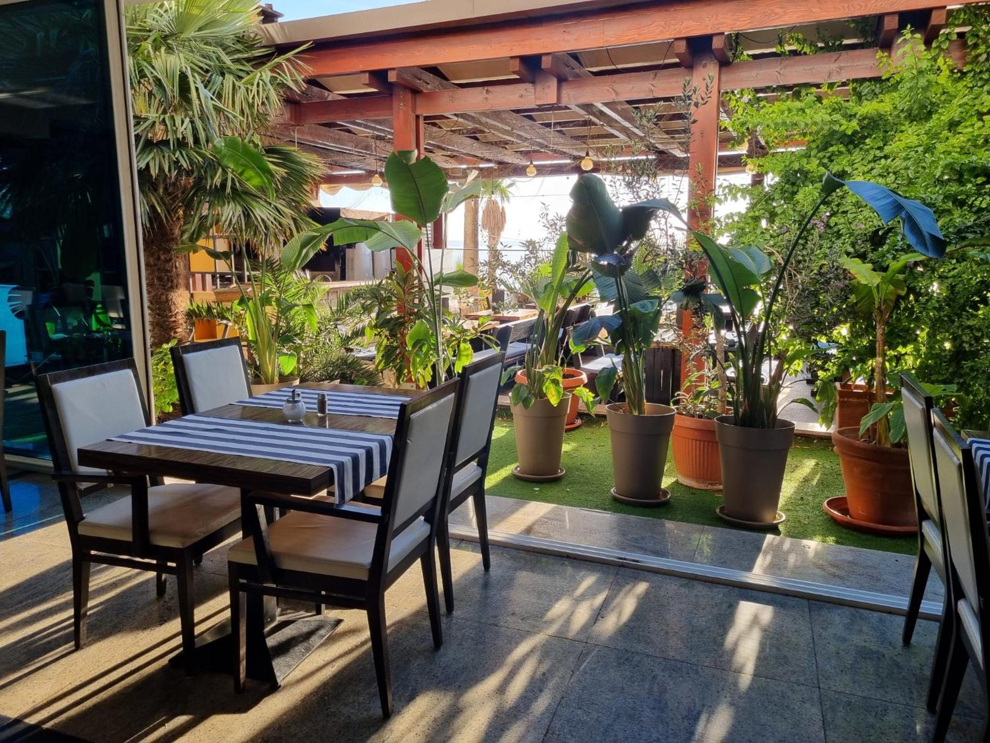 Hotel Jona Podstrana Dış mekan fotoğraf