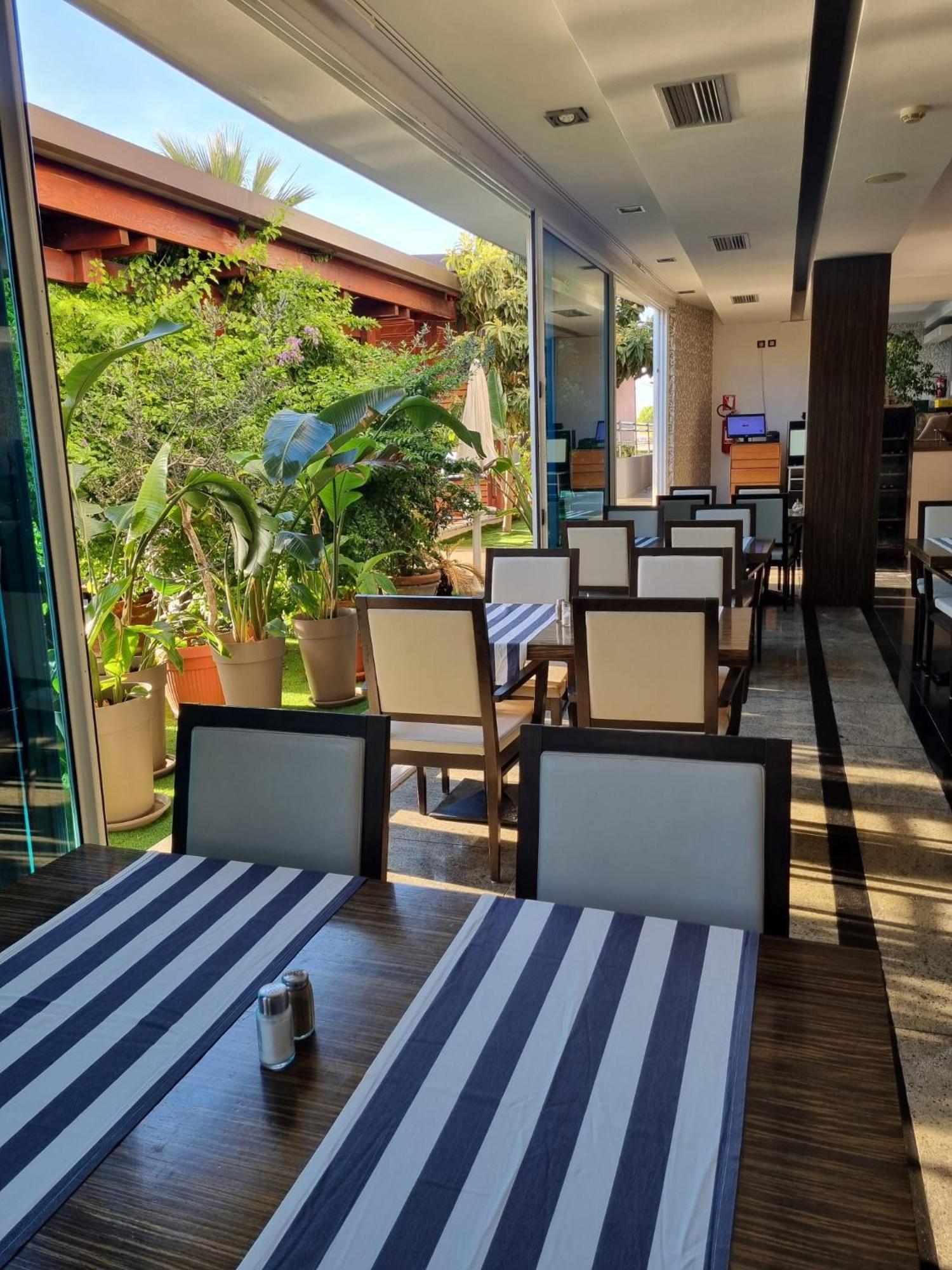 Hotel Jona Podstrana Dış mekan fotoğraf